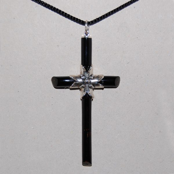 Kreitto jewels crosses